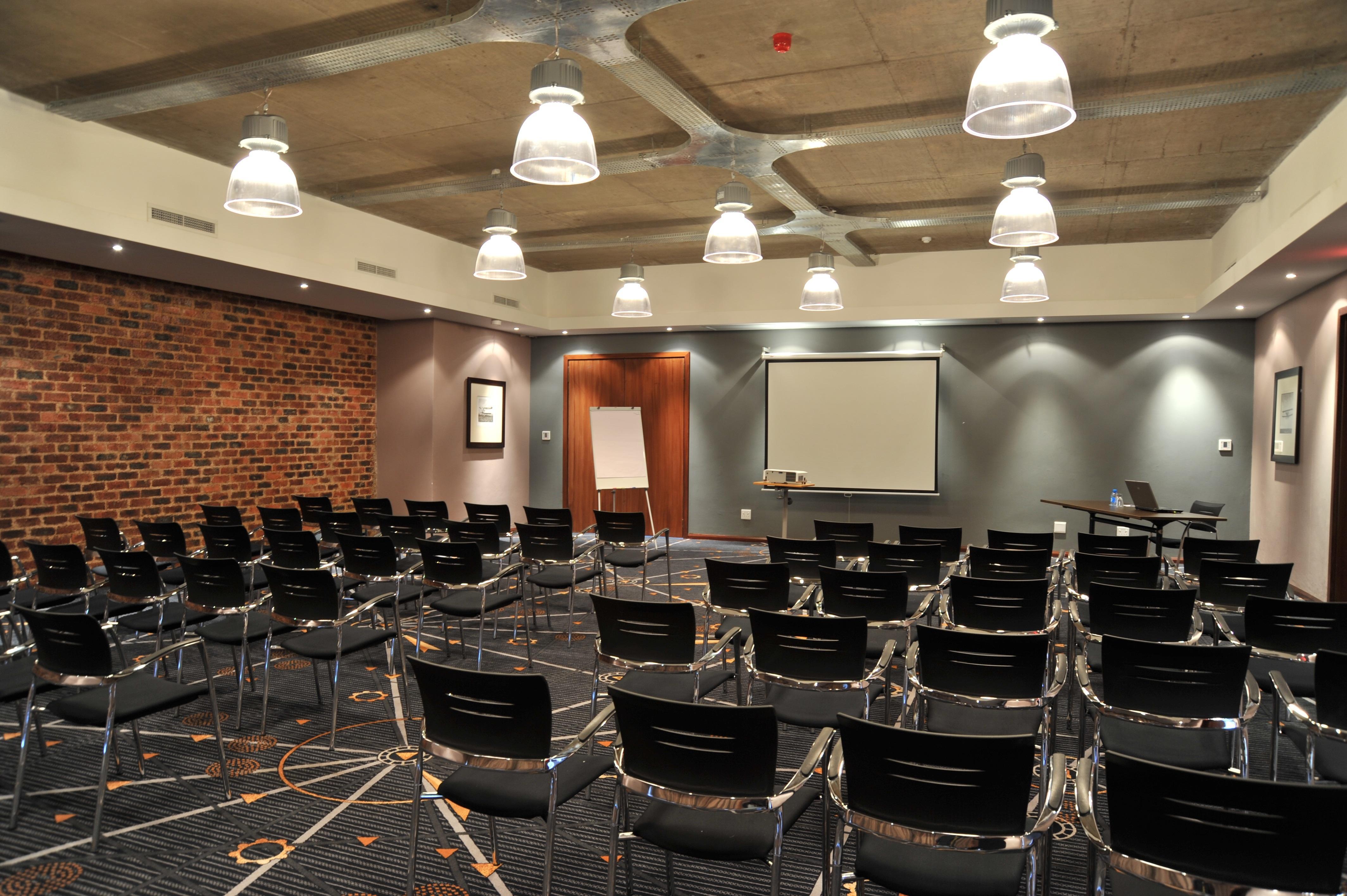 Protea Hotel By Marriott O R Tambo Airport Kempton Park Eksteriør billede