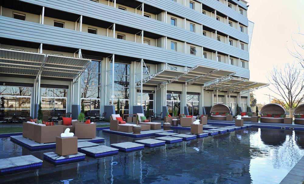 Protea Hotel By Marriott O R Tambo Airport Kempton Park Eksteriør billede